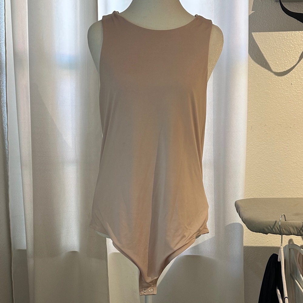 Express Sleeveless Beige Bodysuit